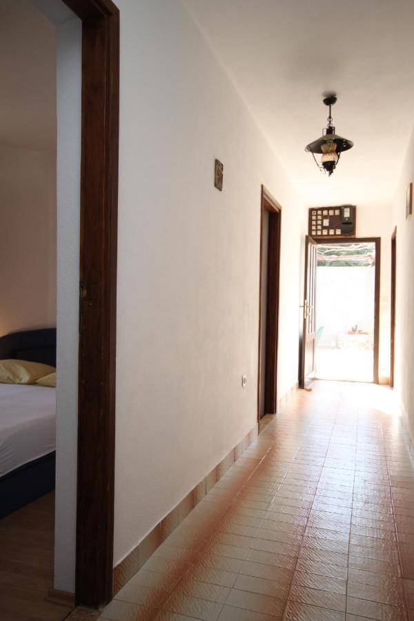 Apartments By The Sea Basina, Hvar - 8749 Vrbanj Exterior foto